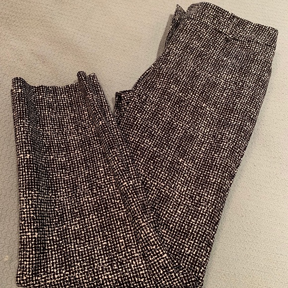 White House Black Market Pants - Cropped pants White House Black Market Pants - Cropped pants